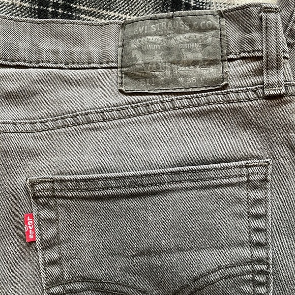 💕2 for $29 💕 | LEVI’S 511 | Charcoal Wash Slim Fit | 36 x 30 - Picture 4 of 4